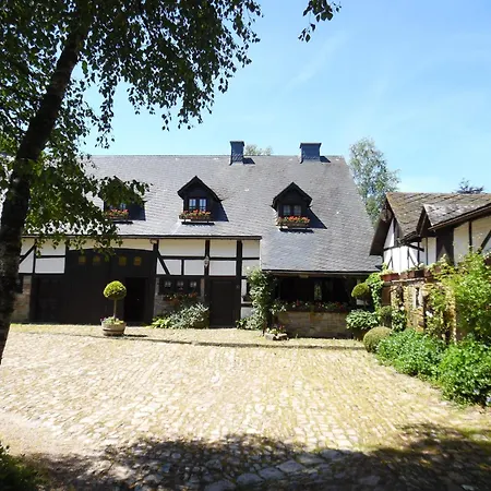 In Malmedy With Garden, Cleaning Included Ligneuville